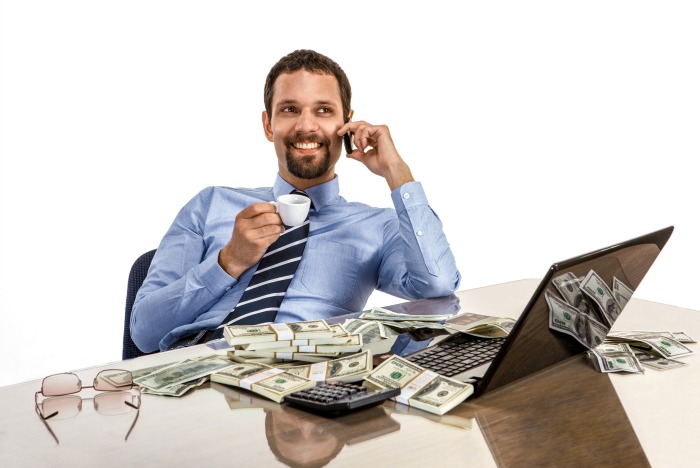 money desk 700.467