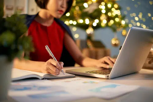 5 Ways to Stay Productive During the Holidays